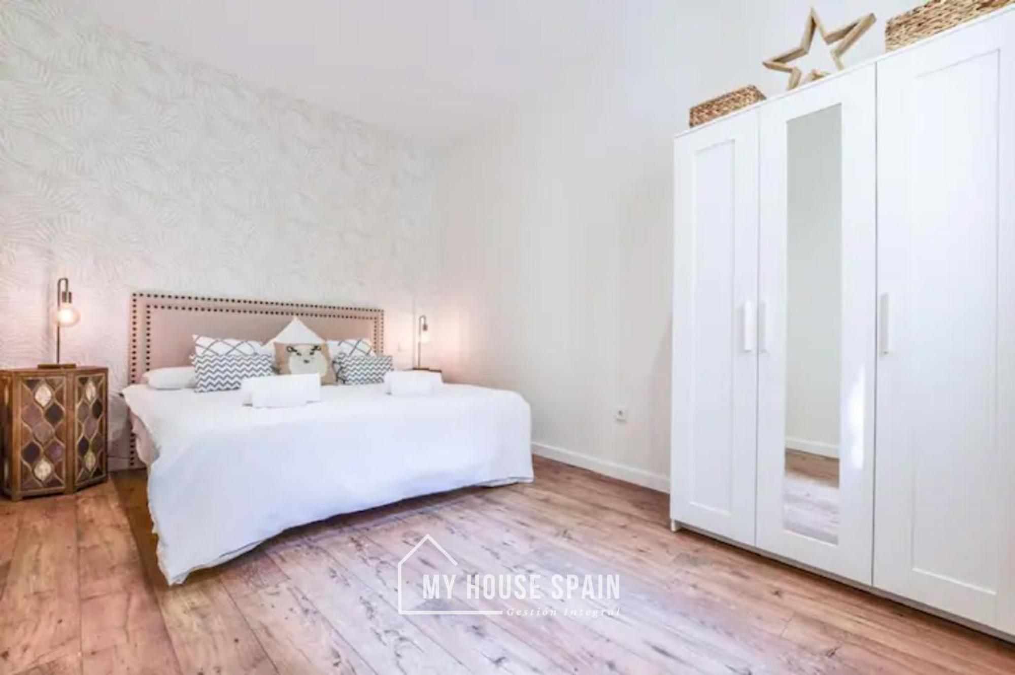 Myhousespain - Estrena Apartamento En El Centro De Madrid - Atocha Exterior photo